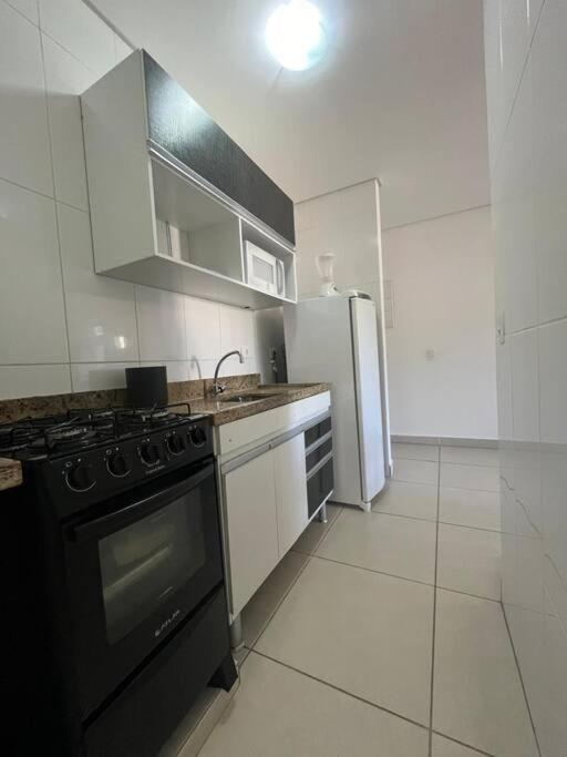 Apartamento Em Ubatuba! A 100M Da Praia! Exterior photo
